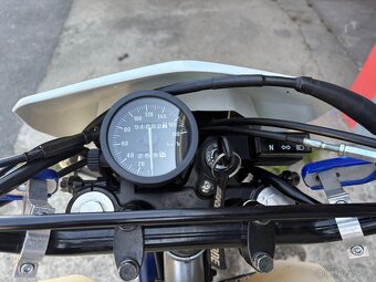 Suzuki DR 650 SE - 6