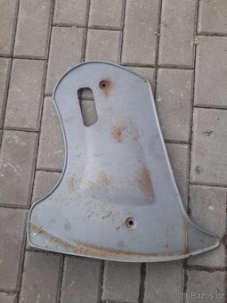 Jawa kývačka kryty motoru - 6