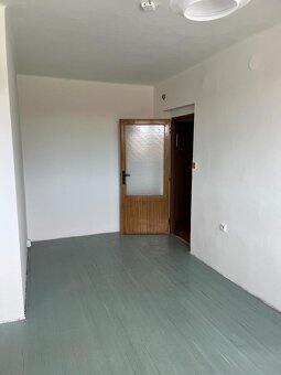 Pronájem bytu 3+kk o rozloze 67 m2, ulice Za Krejcárkem, Mil - 6