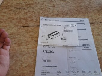 Elektrický invalidní vozík. - 6