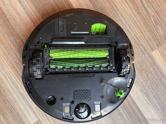 Irobot Roomba j7 v záruce (vysavač s mopem 2v1) - 6