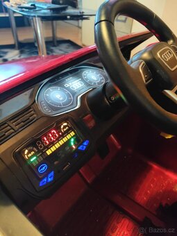 Elektrické autíčko Audi - 6