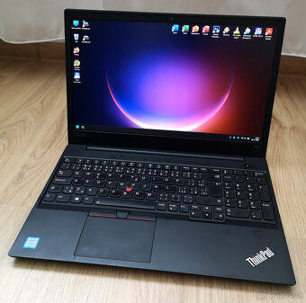 Predám notebook Lenovo Thinkpad - 6