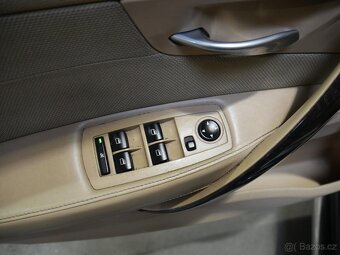 BMW X3 2.5i ,  160 kW benzín, 2007 - 6