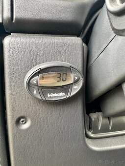 Jeep wrangler 4,0 6v 6kvl.manuál - 6