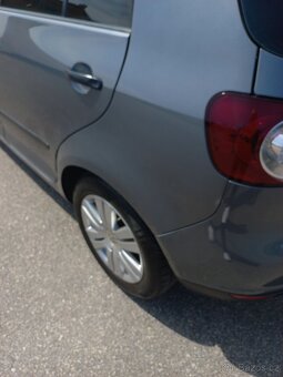 VW Golf 5 plus 1.9 TDI 77 KW - 6