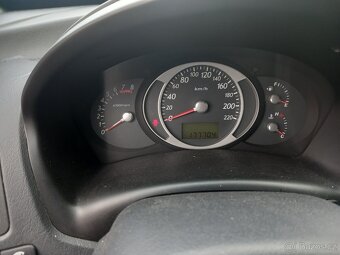 Prodám SUV Hyundai Tucson 2.0 benzin 4x4 - 6
