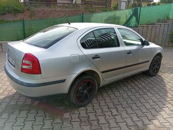 Prodám škoda Octavia 2, 1.6 75 kW, sedan, rok 2008 - 6