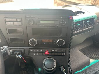Prodám Mercedes Arocs ramenový nosič kontejneru - 6