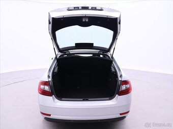 Škoda Octavia 1,6 TDI 85kW DSG Style CZ (2017) - 6