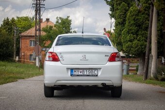 PEUGEOT 301 1.6 VTi Active 2013 - 6