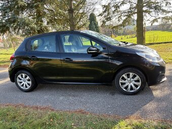 Peugeot 208 1.0 benzín - 6