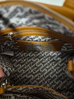 Juicy Couture kabelka Iris Embroidery M Shopping Tan - 6