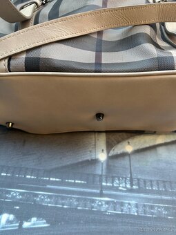 Burberry kabelka - 6