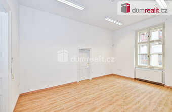 Pronájem kanceláří 113m2 Národní P-1 - 6