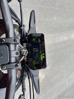 Honda cb125r 2023 - 6