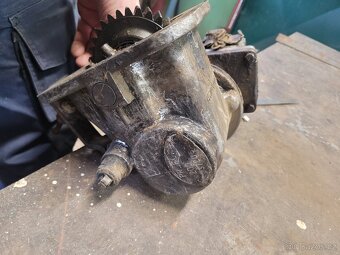 Hydraulické čerpadlo avia - 6