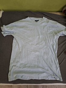 Oblečení 7ks trička a 1ks tepláky - 6