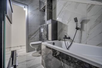 Prodej 3kk 55m2 po kompletní rekonstrukci – Centrum Kolína - 6
