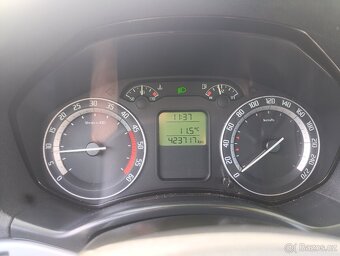 Škoda Octavia II rs 2.0 TDI 125kw - 6