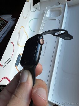 Apple Watch Series 8 Midnight 45mm Cellular - 6