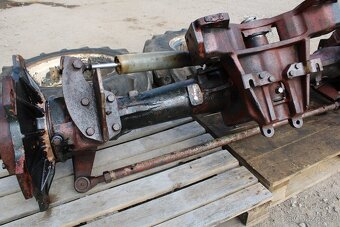 Zetor 7245 7745 přední náprava převodovka kola kardan - 6