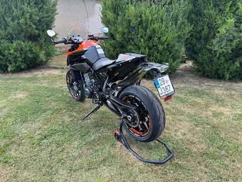 Prodám KTM 890 Duke, v záruce - 6