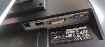Starší ips monitor 23,5 s reproduktory - 6