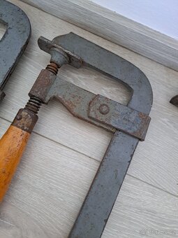 Stará truhlářská svěrka - 6