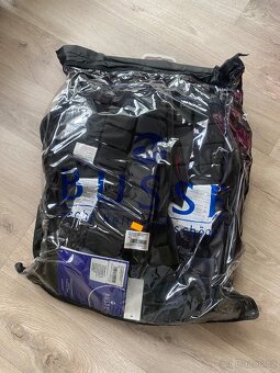 Bezpecnostni vesta - 6