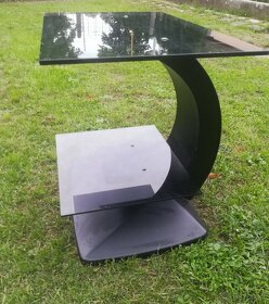 Skleněný TV stolek - 6