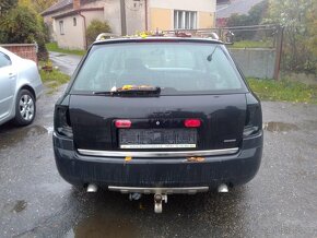 Audi A6 Allroad 2.5Tdi - 6
