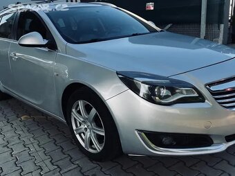 Opel Insignia Sports Tourer 2,0CDTi SW 4X4 automat 120KW C - 6