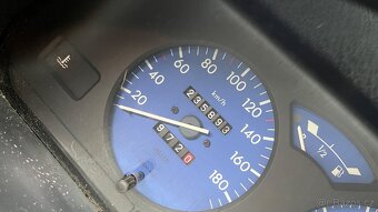 Citroen saxo 1.1 - 6