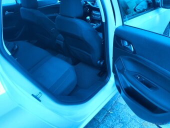 Peugeot 308 1.6 Blue hdi - 6