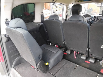 Peugeot Partner 1,6HDI 68kw 7 míst - 6