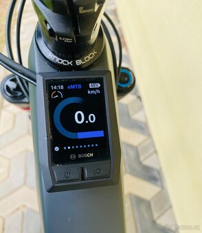 Trek Rail 9.8 XT Project One Carbon - 6