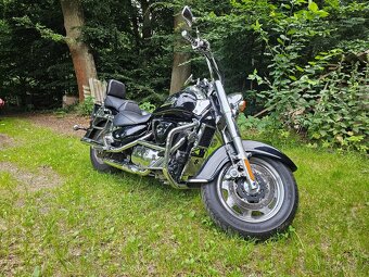 Suzuki Intruder 1500 VLC - 6