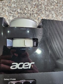 Acer p1387 w 4500 lumenů - 6