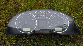 Budíky VW Passat B5 / B5.5 - 6