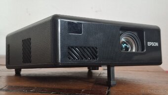 Projector Epson ef-11 - 6