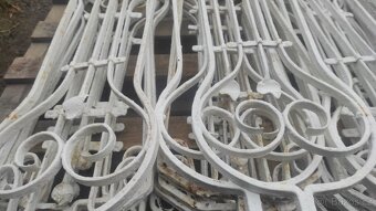 Staré železné dílce zábradlí, 19 ks - 6