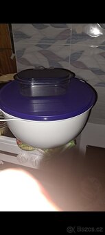 Tupperware - 6