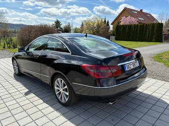 Mercedes E 220 cdi kupé automat - 6