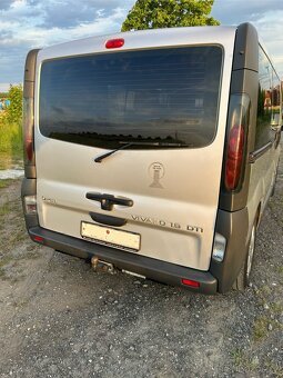 Opel Vivaro 1.9 DTI 74kw, 6 míst - 6