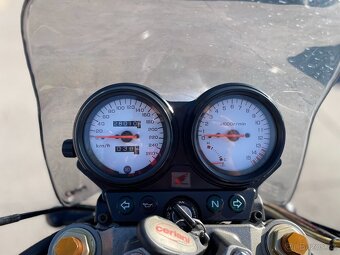 Honda CB600F Hornet - 6