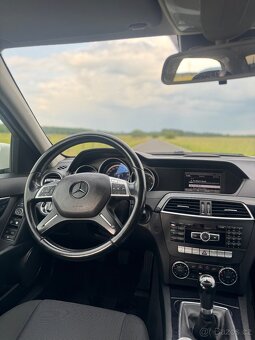 Mercedes-Benz W204 2012 - 6