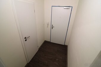 Pronájem bytu 1+1 ve Zlíně – Třída Tomáše Bati - 6