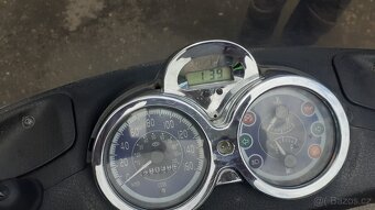 Piaggio Beverly 250 - 6