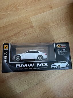 BMW M3 autíčko na dálkové ovládání - 6
